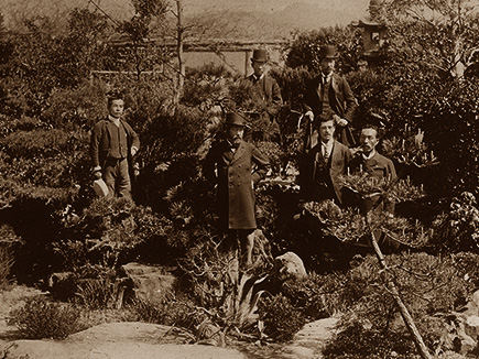 Former Shunpanro garden; second from left: Prince Ito Hirobumi